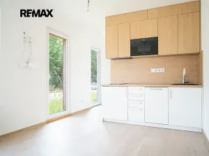 Prodej mobilheimu, Hradec Králové, Dvorská, 37 m2