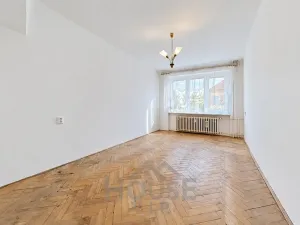 Prodej bytu 2+1, Praha, U páté baterie, 52 m2