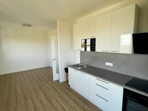 Pronájem bytu 1+kk, Praha - Kbely, Generála Bočka, 34 m2