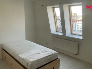 Pronájem bytu 3+kk, Olomouc - Nové Sady, Handkeho, 64 m2
