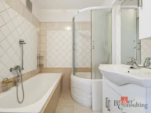 Prodej rodinného domu, Vlastislav, 262 m2