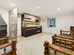 Prodej rodinného domu, Vlastislav, 262 m2