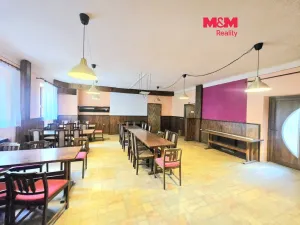 Pronájem restaurace, Senohraby, Hlavní, 230 m2