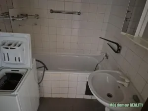 Pronájem bytu 3+1, Praha - Řepy, Na chobotě, 75 m2