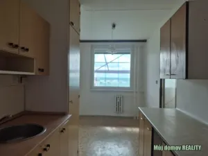 Pronájem bytu 3+1, Praha - Řepy, Na chobotě, 75 m2