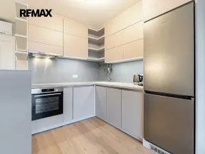 Pronájem bytu 2+kk, Praha - Břevnov, Radimova, 65 m2