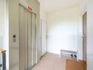 Prodej bytu 2+kk, Praha - Střížkov, Šluknovská, 40 m2