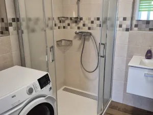 Pronájem bytu 3+kk, České Budějovice - České Budějovice 7, Stradonická, 89 m2