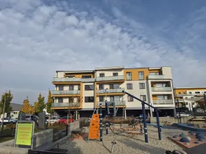 Pronájem bytu 3+kk, České Budějovice - České Budějovice 7, Stradonická, 89 m2