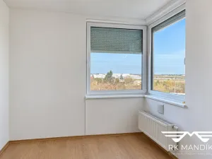 Prodej bytu 2+kk, Praha - Prosek, Kytlická, 53 m2