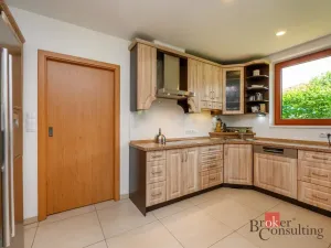 Prodej rodinného domu, Štěnovice, Slunečná, 372 m2
