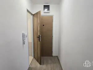 Pronájem bytu 1+1, Sokolov, Závodu míru, 37 m2