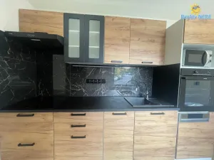 Pronájem bytu 3+1, Praha - Michle, Na záhonech, 74 m2