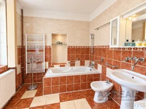 Prodej rodinného domu, Frýdlant, Komenského, 210 m2