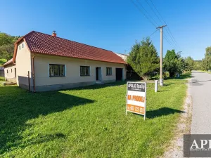 Prodej chalupy, Lopeník, 123 m2