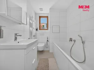 Prodej bytu 3+kk, Praha, Na návsi, 103 m2