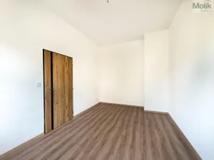Pronájem bytu 2+kk, Osek, Tovární, 50 m2
