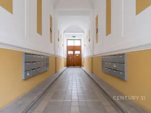 Prodej bytu 3+kk, Praha - Holešovice, Veletržní, 100 m2