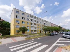 Pronájem kanceláře, Most, Obránců míru, 68 m2