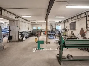 Prodej skladu, Znojmo - Oblekovice, Pod Šibeníkem, 500 m2