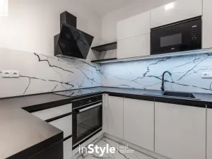 Pronájem bytu 2+kk, Uherské Hradiště, 28. října, 66 m2