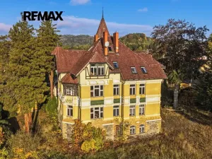 Prodej vily, Nový Bor, Lidická, 677 m2