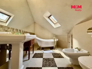 Prodej ubytování, Štramberk, Náměstí, 950 m2