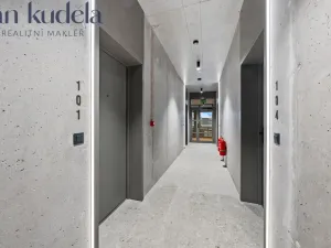 Pronájem bytu 1+kk, Brno, Bratislavská, 36 m2