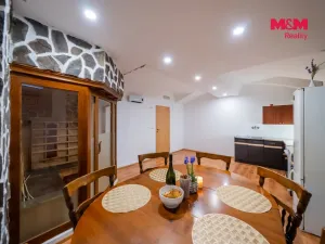 Prodej komerční nemovitosti, Slavkov u Brna, Koláčkovo náměstí, 99 m2