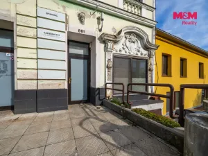 Prodej komerční nemovitosti, Slavkov u Brna, Koláčkovo náměstí, 99 m2