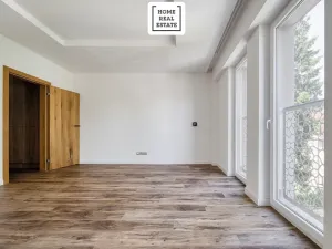 Prodej bytu 4+kk, Karlovy Vary, Šumavská, 171 m2