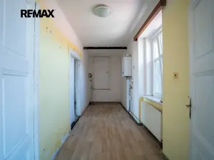 Prodej restaurace, Svinaře, Zelená Hora, 500 m2
