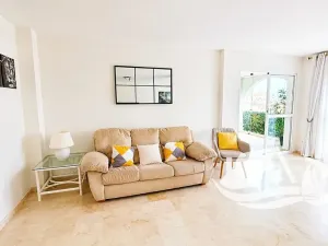 Prodej bytu 3+kk, Estepona, Španělsko, 89 m2