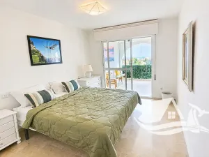 Prodej bytu 3+kk, Estepona, Španělsko, 89 m2