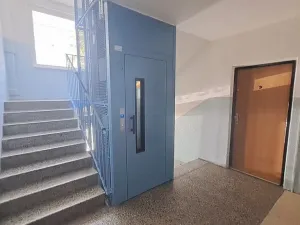 Prodej bytu 1+1, Sokolov, Švabinského, 49 m2