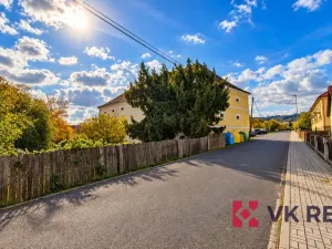 Prodej zemědělského objektu, Trhanov, 2380 m2