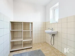 Prodej ubytování, Hrochův Týnec, 356 m2