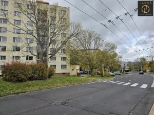 Prodej podílu 1/2 bytu 1+1, Ústí nad Labem, Maková, 33 m2