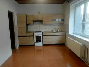 Pronájem rodinného domu, Kmetiněves, 116 m2