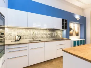 Pronájem bytu 2+kk, Praha - Nové Město, Soukenická, 66 m2