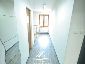 Pronájem kanceláře, Hlučín, Hrnčířská, 21 m2