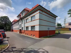 Prodej kanceláře, Pardubice, 865 m2
