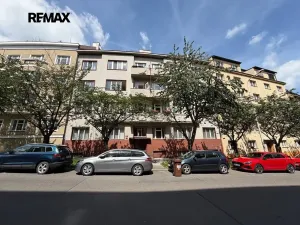 Pronájem bytu 2+kk, Praha - Dejvice, Koulova, 43 m2