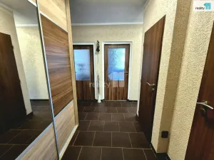 Prodej bytu 4+1, Aš, Dobrovského, 84 m2