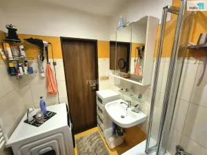 Prodej bytu 4+1, Aš, Dobrovského, 84 m2