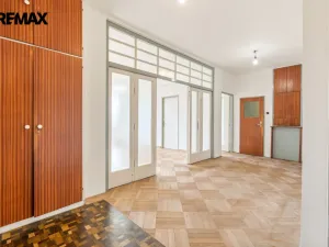 Prodej bytu 2+1, Praha - Vinohrady, Hradešínská, 91 m2