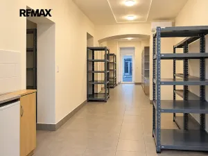 Pronájem obchodního prostoru, Praha - Nusle, Nuselská, 51 m2