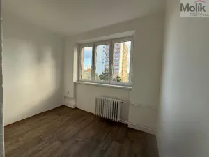 Pronájem bytu 2+1, Most, Vítězslava Nezvala, 52 m2