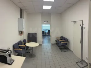 Prodej obchodního prostoru, Plzeň - Jižní Předměstí, Klatovská třída, 82 m2