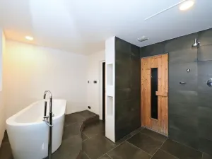 Pronájem vícegeneračního domu, Praha - Libeň, Na Jabloňce, 330 m2